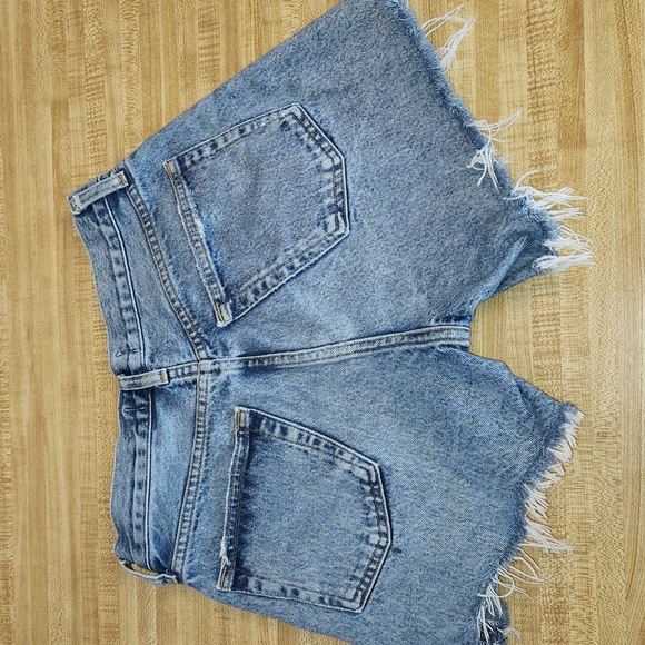 Agolde Distressed Blue Jean Shorts, Size 24 - Picture 2 of 10